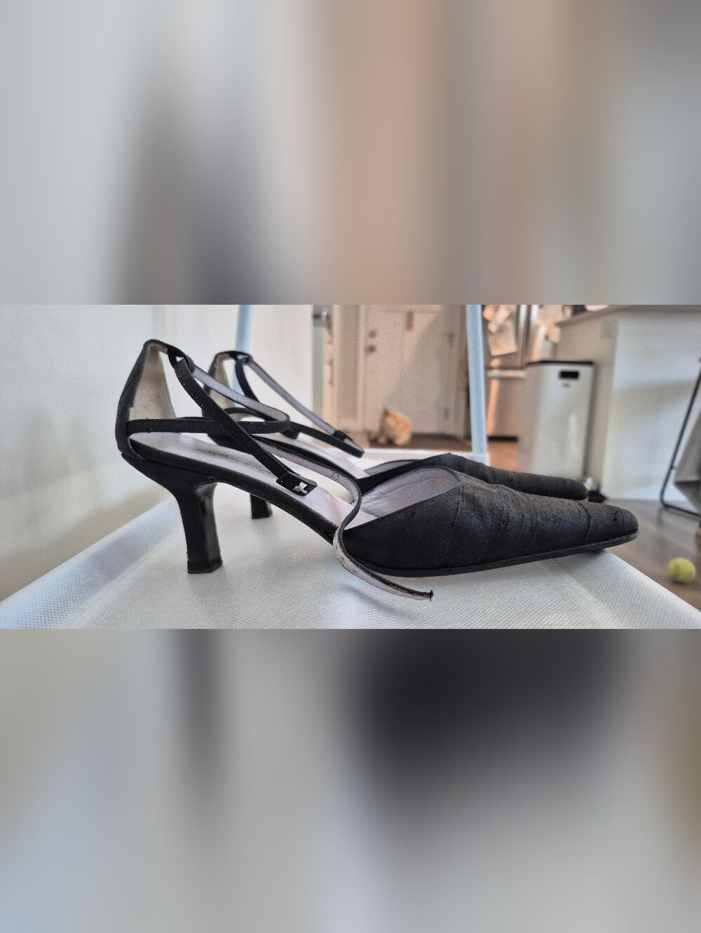 Stephane de Raucourt Heels Size 7.5 - Picture 5 of 8